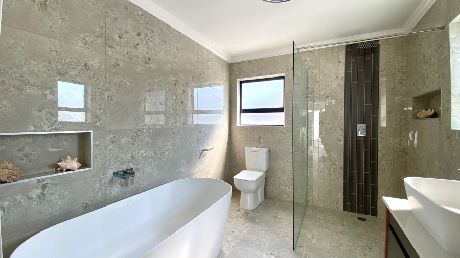 3 Bedroom Property for Sale in Britannia Reef Estate Western Cape